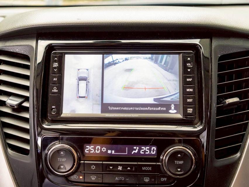 Mitsubishi Pajero 2.4GT 4wd ปี19 8