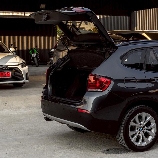 รหัสรถ 67GG1664 BMW X1 sDrive Sport line LCI 2014 รูปที่ 4