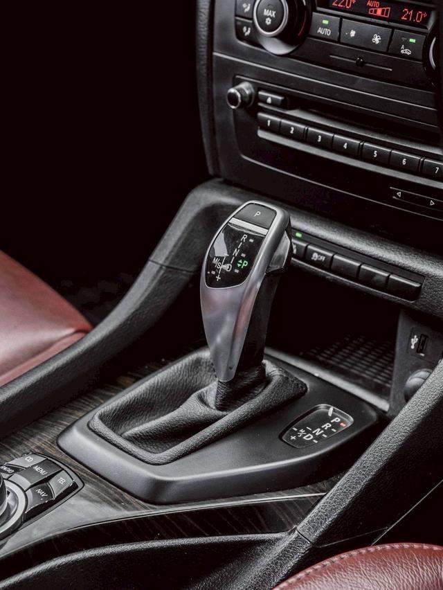 รหัสรถ 67GG733 BMW X1 20d 2011