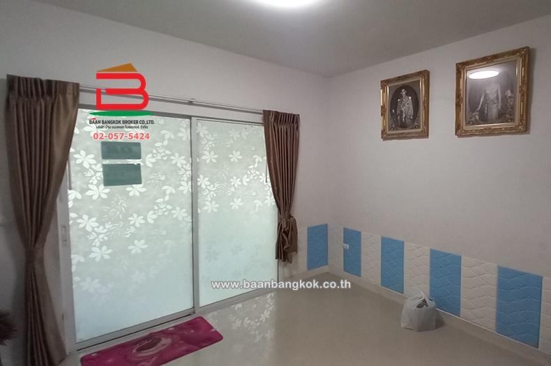 ทาวน์โฮม หลังมุม โครงการ ลลิล ทาวน์ ไลโอ บลิสซ์ เทพารักษ์-บางบ่อ เนื้อที่ 21.6 ตรว. ซอยเทพพรักษ์-บางบ่อ ถนนปานวิถี ตำบลบางเพรียง อำเภอบางบ่อ จังหวัดสม 10