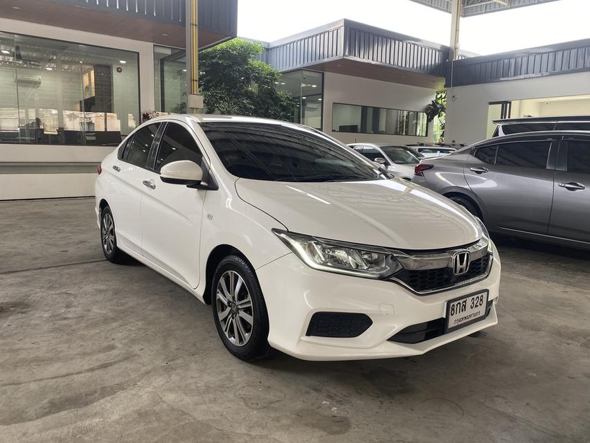 Honda City (i-VTEC) 9