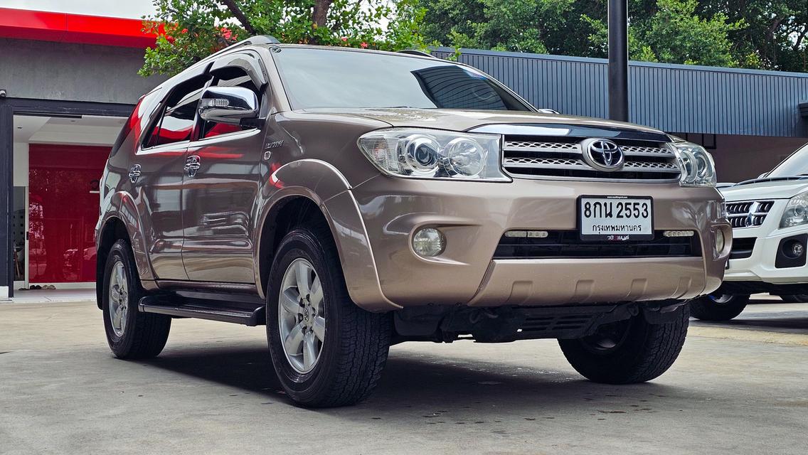 ขายรถ Toyota Fortuner 2.7V LPG ปี 2008 สีน้ำตาล เกียร์ออโต้ รูปที่ 3