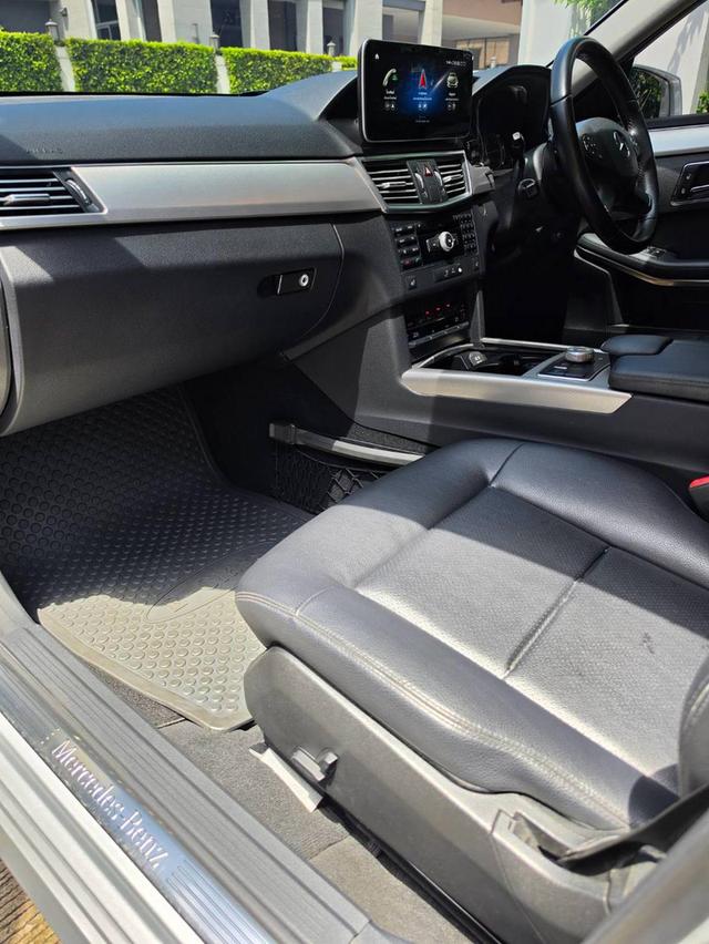 BENZ E220 cdi (W212) ปี2012 นำเข้า cbu เข้าใหม่เครื่องดีเซลหายาก ทนทาน สภาพสวยจัด รถมือเดียวป้ายแดง ออกห้างเกือบ 4 ล้าน รูปที่ 20