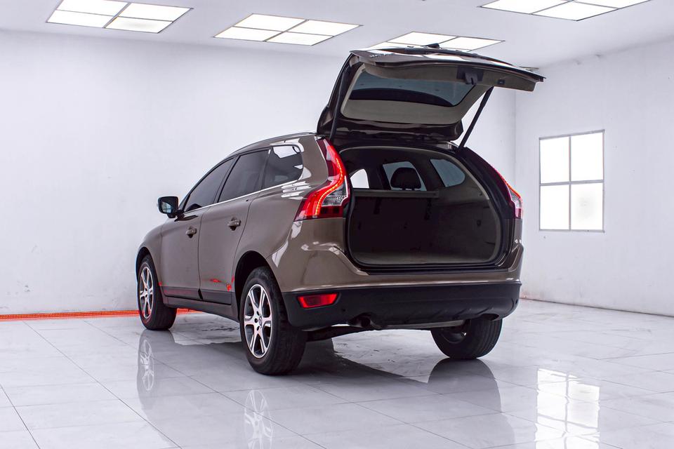 VOLVO XC60 2.0 D3 2012  15