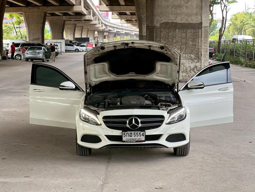 Benz C350e AMG W205 Year 2017 7