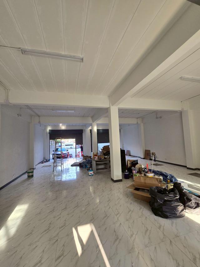 ให้เช่า อาคารพาณิชย์ ทำเลทอง ใกล้ MRT Interchange เตาปูน 70 เมตร ติดถนนใหญ่,ป้ายรถเมล์ 3