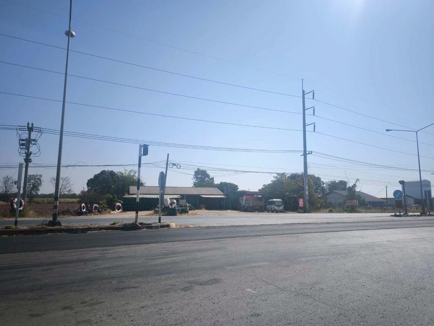 ขายที่ดินขนาด 6 ไร่ ติดถนนหมายเลข 201 กรุงเทพฯ-ชัยภูมิ เจ้าของขายเอง 3