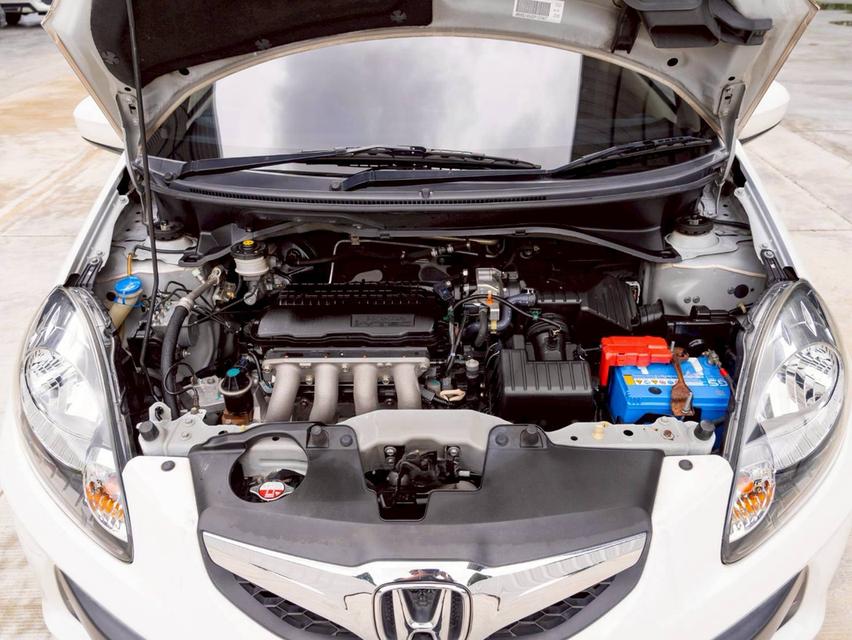 HONDA BRIO 1.2V ปี จด 2013 ประกันเครื่องเกียร์หลังการขาย3ปี 17