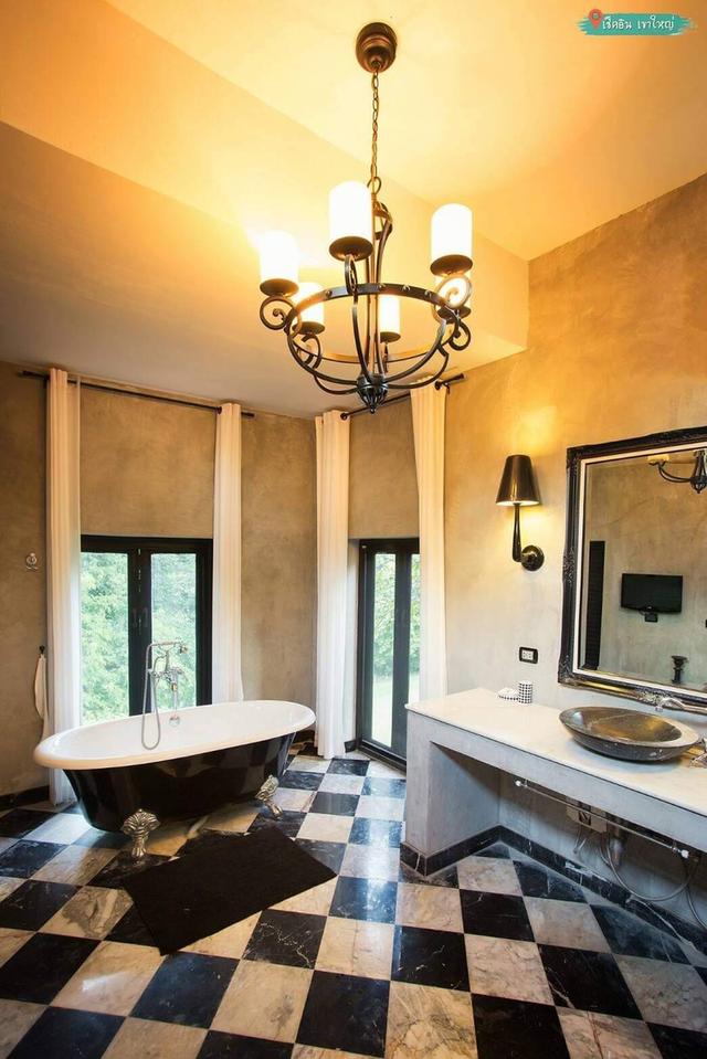 ขายบ้านเขาใหญ่ Private Pool Villa เขาใหญ่ ที่ดิน 310ตร.ว ที่ติดน้ำ สวยมาก ทำเลดีโครงการติดถนนธนะรัชต์ ใกล้มิดวินเทอร์ ดำเนินกิจการต่อได้เลย 0879074045 6