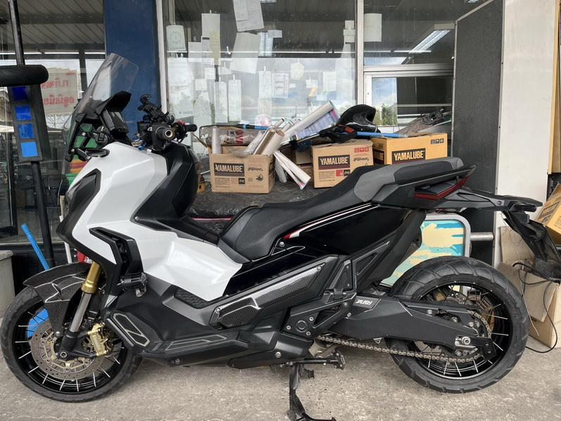 ขาย X-ADV หล่อๆ 220000 บาท