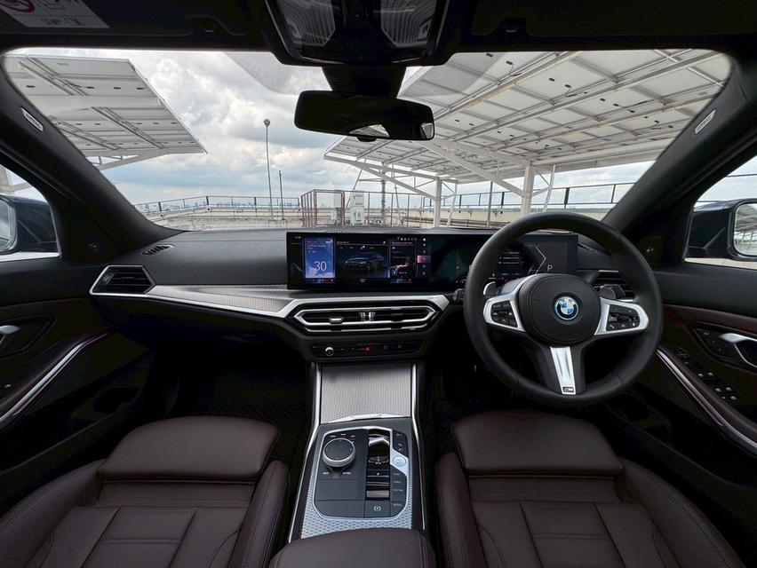 Bmw330e M Sport LCI 2023 รูปที่ 9
