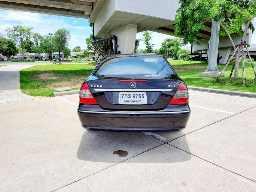 BENZ  E200  W211 NGT โรงงาน ปี 2009  รถสภาพสวยเดิมๆไม่มีอุบัติเหตุ ติดแก๊สจากโรงงาน 4