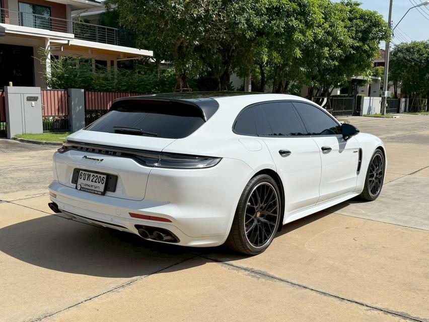 PORSCHE PANAMERA 2.9 4E-HYBRID SPORT TURISMO 2022สีเดิมๆทั้งคัน ไม่เคยชน