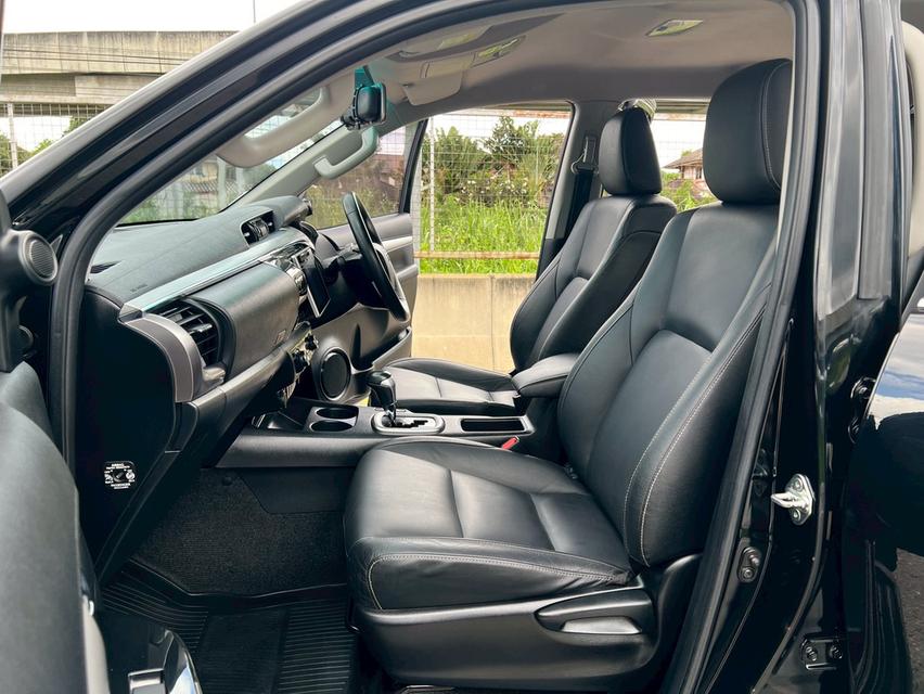 Revo 2.4G Navi  Prerunner Double cab ปี 2018 จด2019 Auto 18