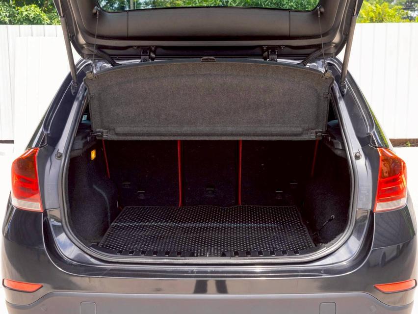 BMW X1 sDrive 18i Sport ปีจด 2015 2