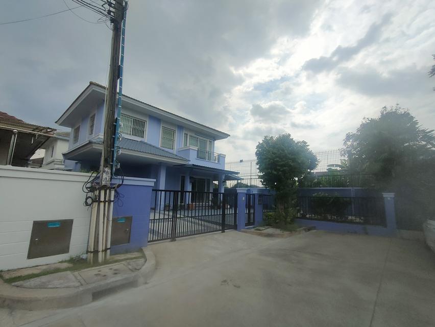 ขายบ้านเดี่ยว 2 ชั้น ม.บ้านสีวลี ปิ่นเกล้า-สาทร บ้านหลังริม โครงการ LH 1