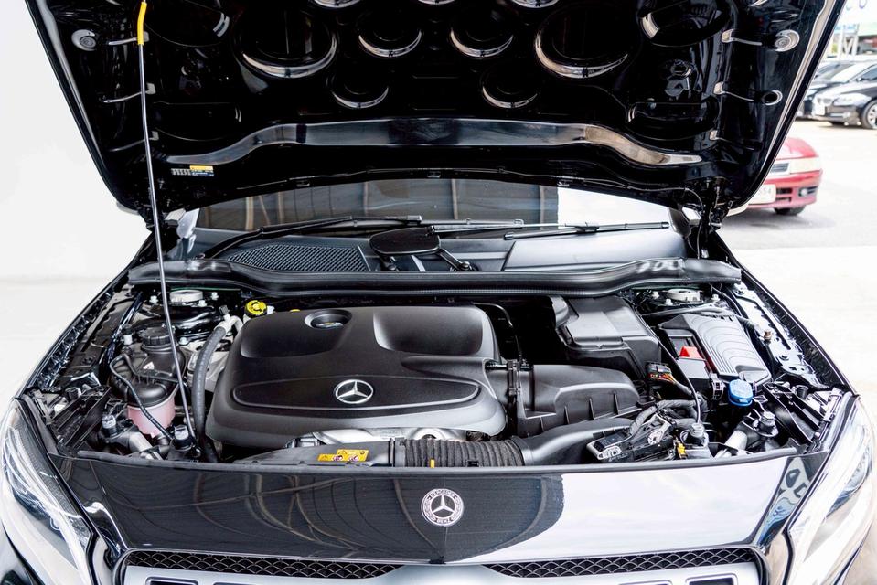 รหัสรถ NP6053  BENZ GLA250 AMG FACELIFT 2018 15