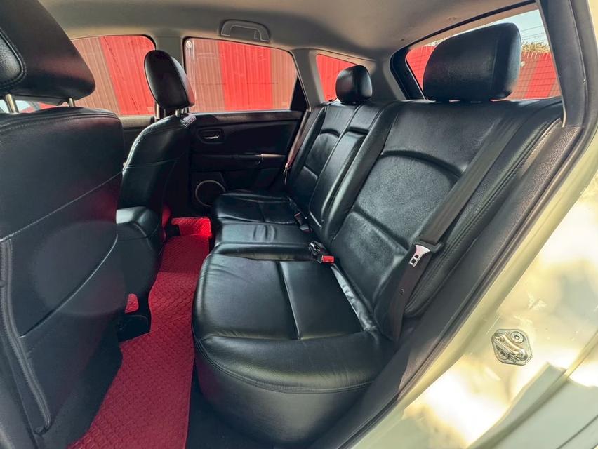 Mazda3 1.6V ปี2011 AT สีขาว รูปที่ 11