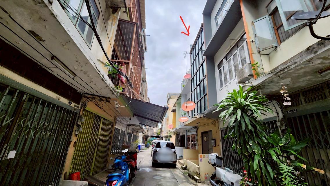 ขายด่วน ทาวน์โฮม 3 ชั้น 10 ตรว. ซ.เพชรเกษม 2 แขวงวัดท่าพระ เขตบางกอกใหญ่
