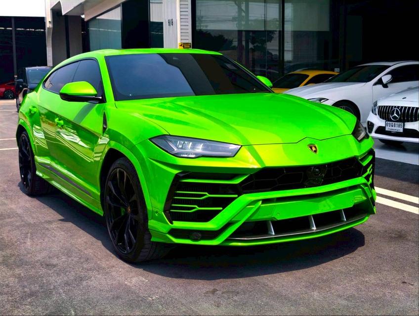 รหัสรถ KPV53 2024 LAMBORGHINI URUS V8 4.0 Bi-Turbo สีพิเศษ เขียว Verde Mantis