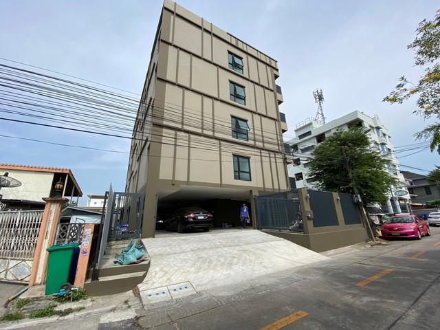 ขายอพาร์ทเม้นท์ 5 ชั้น 103 ตรว. ถ.ลาดพร้าว 71 อายุตึก 5 ปี ใกล้เลียบด่วน (ผู้เช่าเต็มทุกห้อง) 2