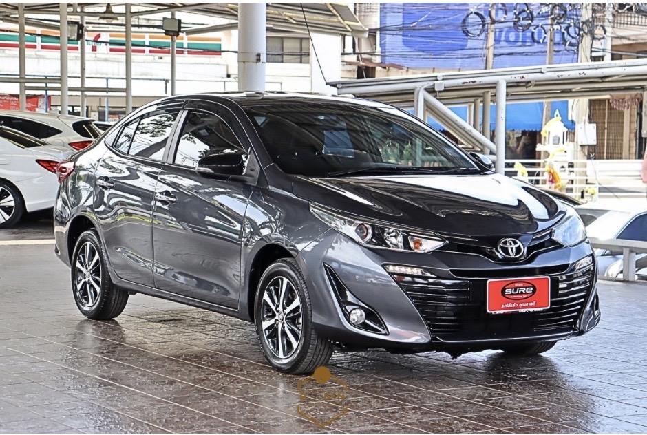 รถยนต์ toyota 9