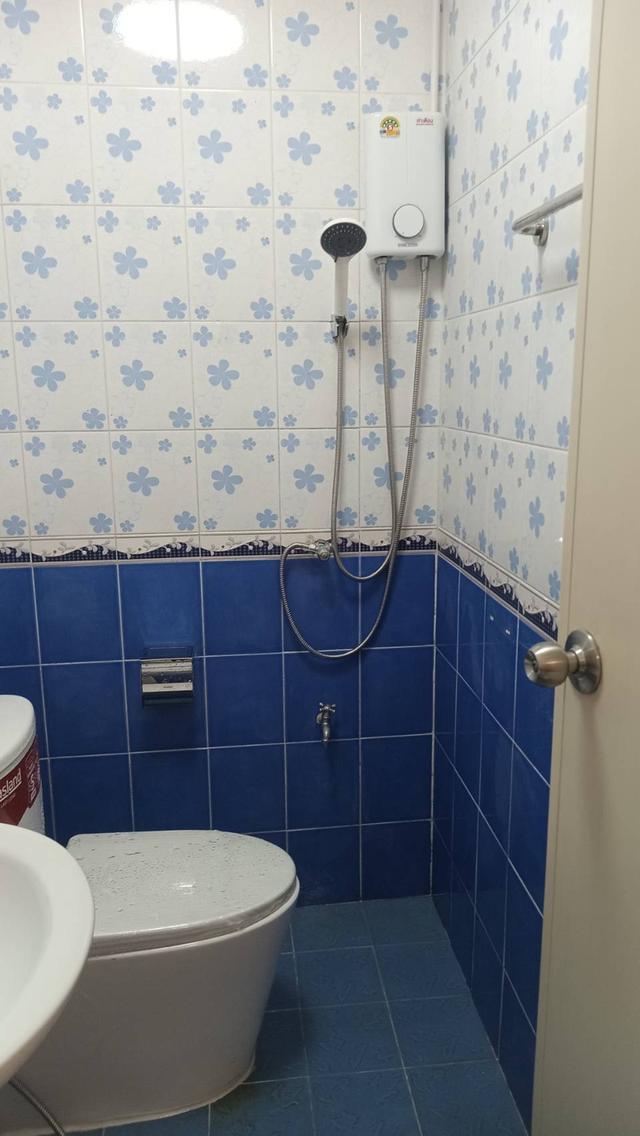 ทาวน์เฮ้าส์ขนาด ๓ ห้องนอน ๒ ห้องน้ำ 9