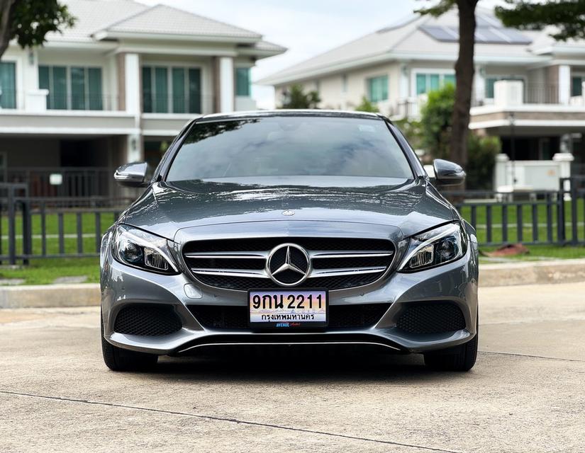รหัสรถ AVA2211 🌟 Benz C350e AV 2017 ใช้น้อย 5 หมื่นโล W205