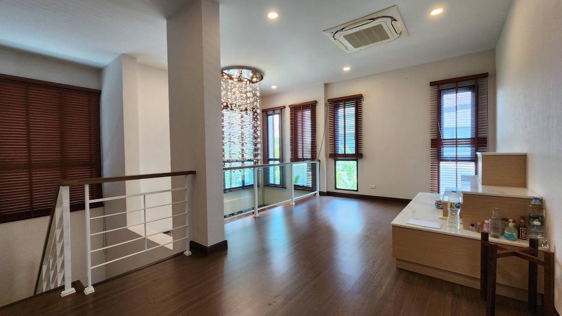 ขายบ้านเดี่ยว เดอะ ซิตี้ บางนา กม.7 บ้านหลังใหญ่ ตกแต่งสวย ทำเลดี ใกล้เมกาบางนา 13