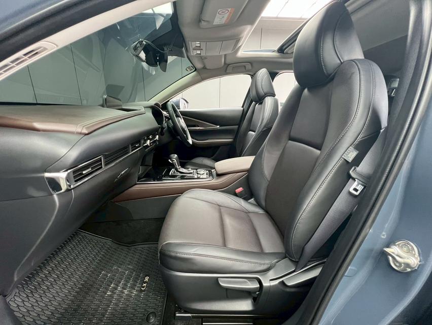 ปี 2020 MAZDA CX-30, 2.0 SP โฉม ปี19-ปัจจุบันสีเทา ตัวท็อปสุด หลังคาซันรูฟ มือเดียวป้ายแดง รูปที่ 8