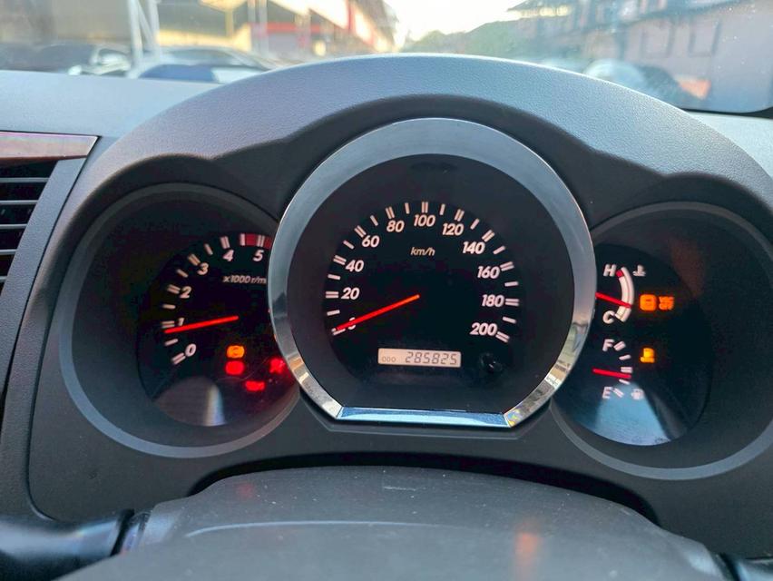 Toyota Fortuner 3.0V 4WD ปี 2010 📌 #ประกันเครื่องเกียร์3ปี 30,000 km. 7