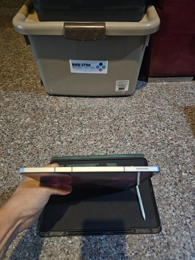 ขายๆๆๆถูกSamsungTabS7FEสีGreen 64กิ๊กLTEใส่ซิมได้ยสูนTrueสภาพสวยการใช้งานดีเยี่ยมทุกๆฟังชั่นเครื่องรีสโตได้ตลอดไม่มีติดแอคเค้าใดๆคับ  สภาพ: 95% สวยๆค 3