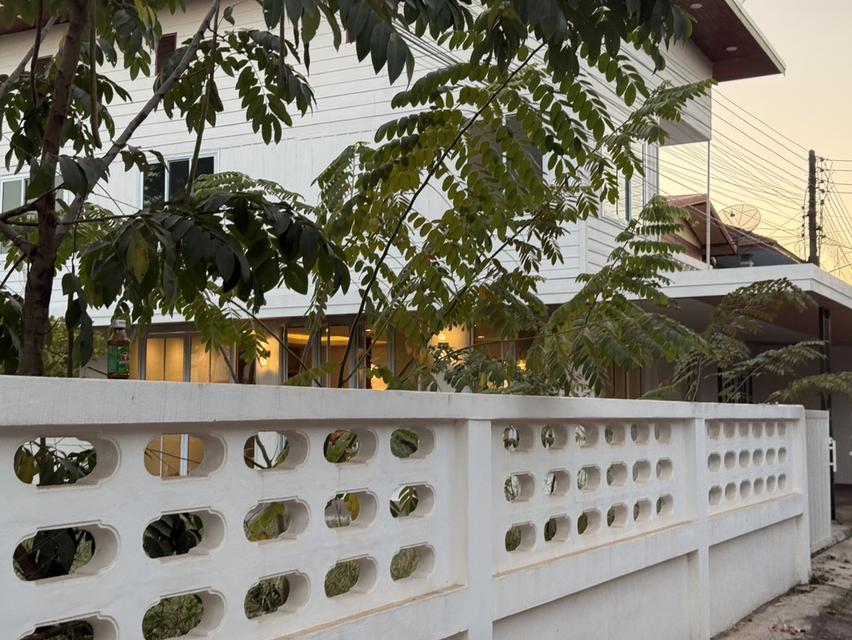 ขายบ้านเดี่ยว 2 ชั้น 100 ตร.ว. บ้านรีโนเวทใหม่ ติดถนนริมโขง 2 ข้างแปลงมุม ทำเลหายาก 5