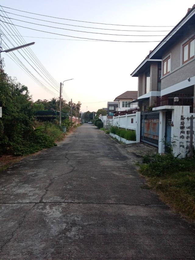 เช่า บ้านเดี่ยว 2 ชั้น ติดถนนพุทธมณฑล สาย 1 หมู่บ้านมหาดไทย 1 ขนาด 101 ตรว  4 นอน 5 น้ำ 11