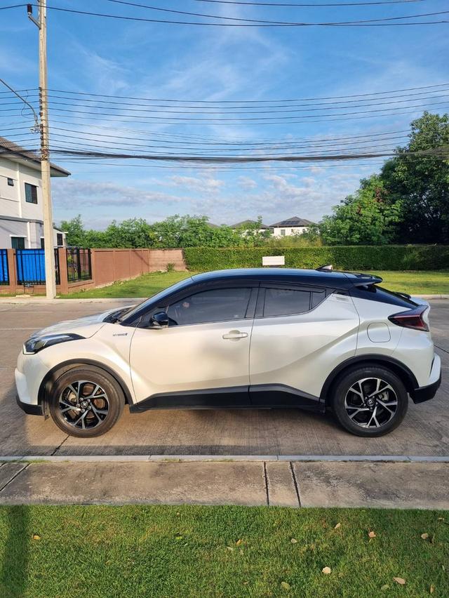 Toyota chr 1.8hybrid hi ปี2019