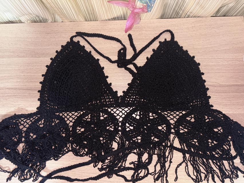 เสื้อผูกหลังลูกไม้ดำ