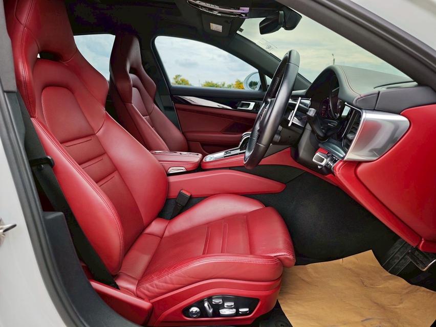 รหัสรถ PB3006 Porsche Panamera 4E-Hybird Platinum Edition ปี 2021  14