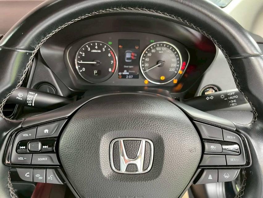  ~HONDA CITY SV SEDAN เครื่อง1.0cc. AUTO ปี 2024 ~เลขไมล์แท้เพียง 78,xxx กม. มือเดียวป้ายแดง 10