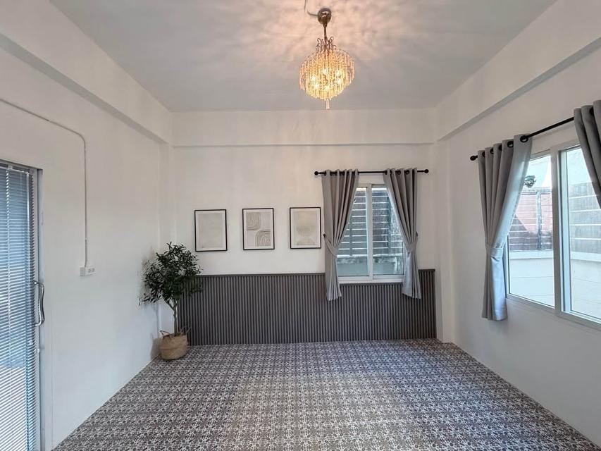 🏡 บ้านเดี่ยวสองชั้นในโครงการ ใกล้สิ่งอำนวยความสะดวกครบวงจร #สันทราย ราคาเพียง 35,000 บาท/เดือน✨ 清迈双层独栋别墅出租 家具齐全 4 卧室 3 卫生间 租金 35,000 泰铢/月(含物业费)✨ 16