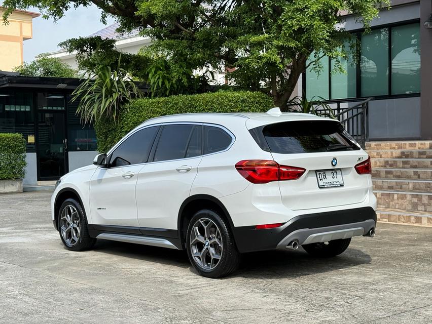 2020 BMW X1 20D ( 190 แรงม้า ) รถมือเดียวออกป้ายแดง รถวิ่งน้อย เข้าศูนย์ตามระยะ รถไม่เคยมีอุบัติเหตุครับ 6