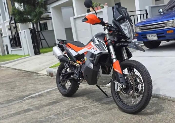 2024 KTM 790 Adventure R 5