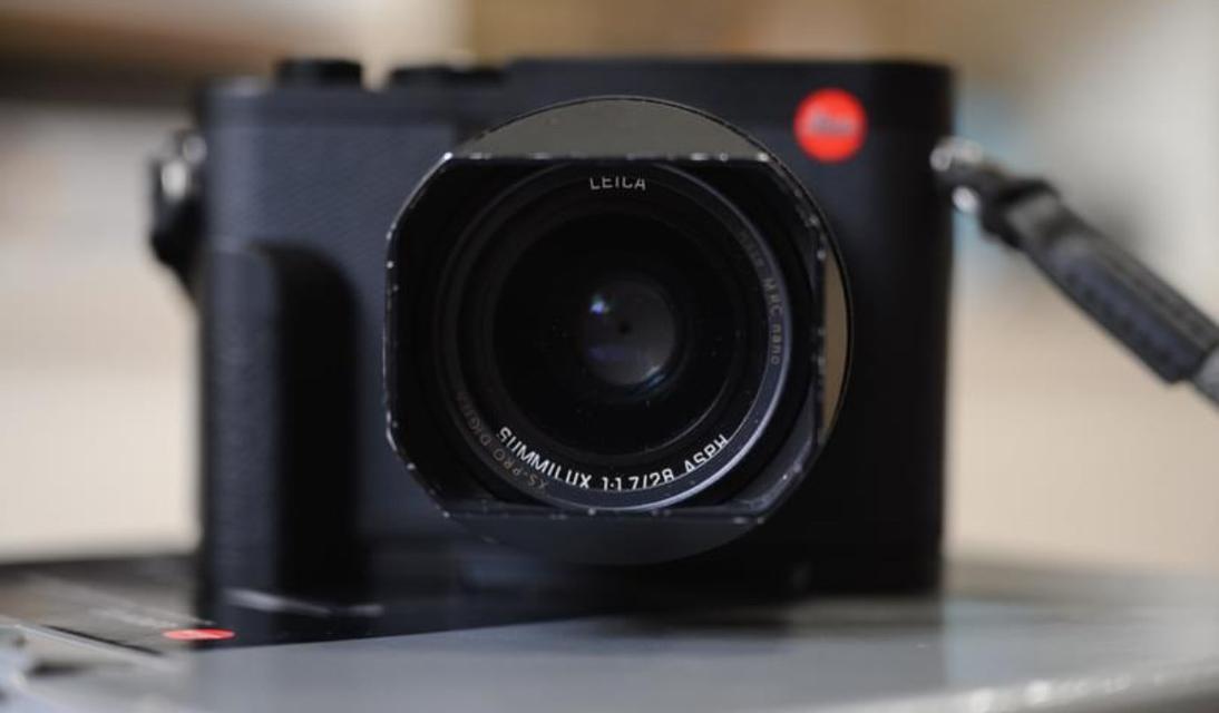 ส่งต่อกล้อง Leica Q2 1