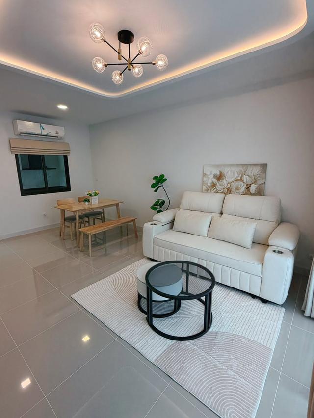Modern-Luxury Townhome for Rent near Mega Bangna 4