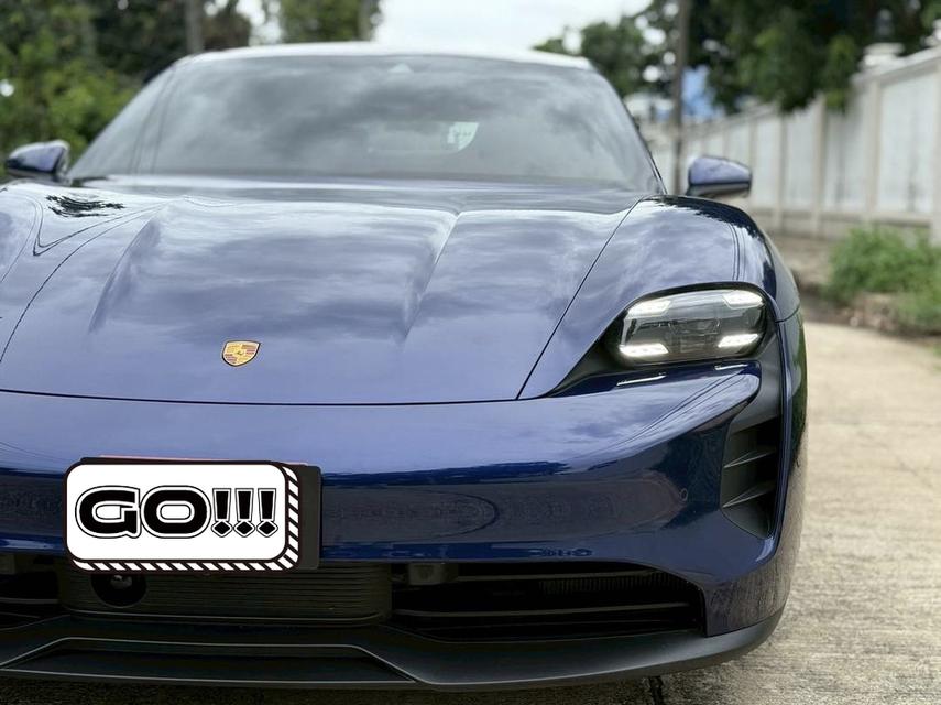 Taycan GTS 3