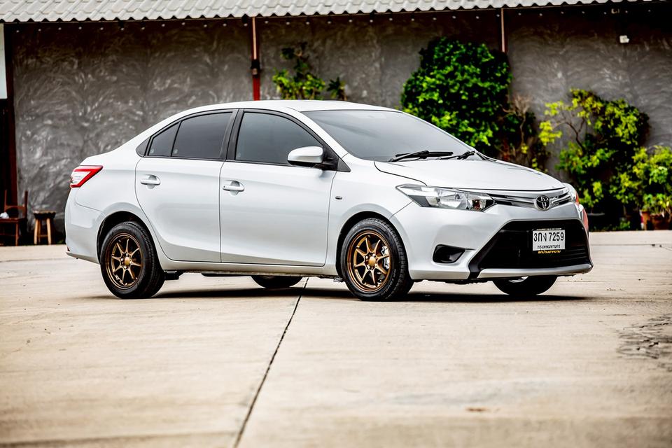 Toyota Vios 1.5J ปี 2014 สีเทา