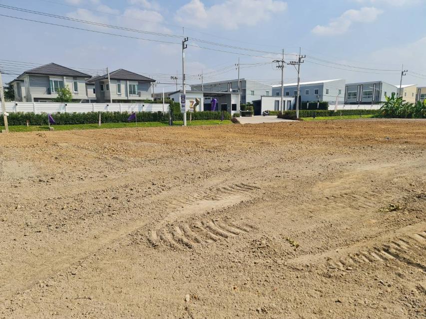 ให้เช่าที่ดิน  ขนาด 3 งาน 75 ตร.ว. ทำเลดีตรงข้ามหมู่บ้าน EZZEN ศาลายา เดินทางสะดวก ใกล้ ม.มหิดล 2