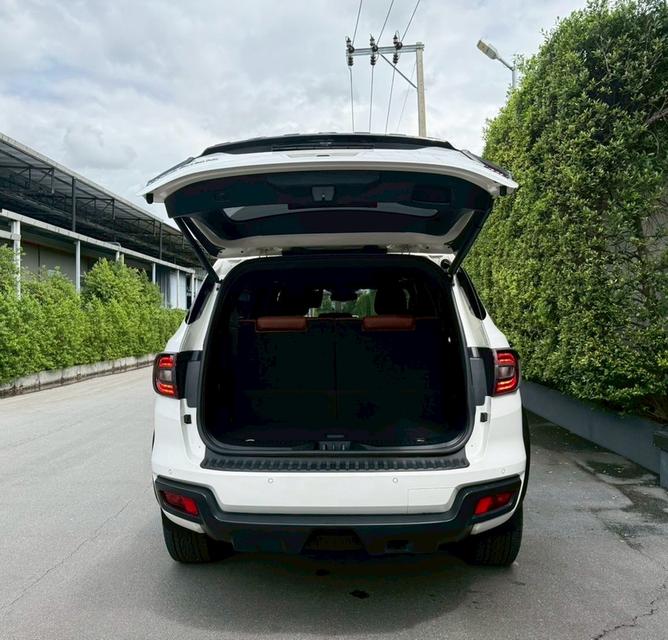 Ford Everest 2.0 Bi-Turbo 4WD Titanium Plus ปี 2020