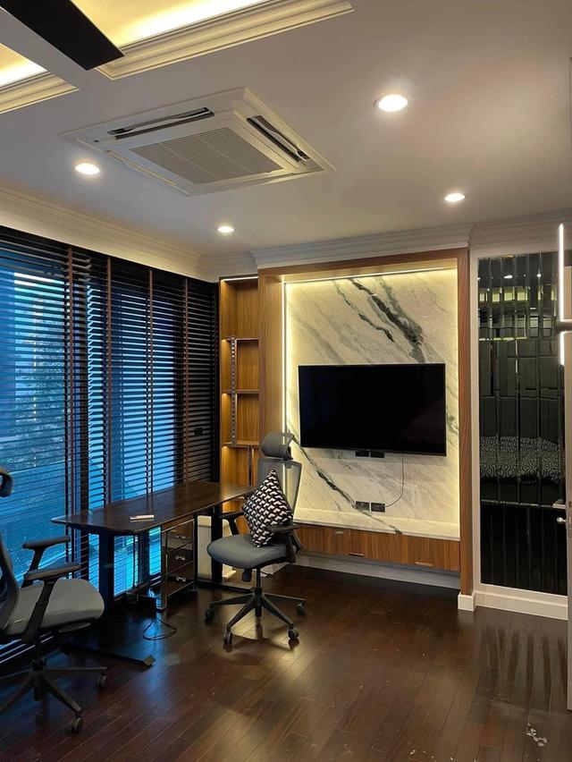U1489 ให้เช่า ทาวน์โฮมหรู 3.5 ชั้น THE EIGHT Chatuchak Ratchada จตุจักร-รัชดา สไตล์โมเดิร์น Privacy Residence บ้านพร้อมเฟอร์ 11