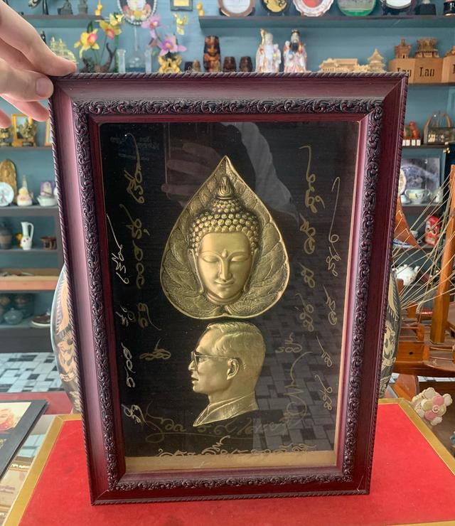 ภาพเรซิน พร้อมกรอบแขวนผนัง 6