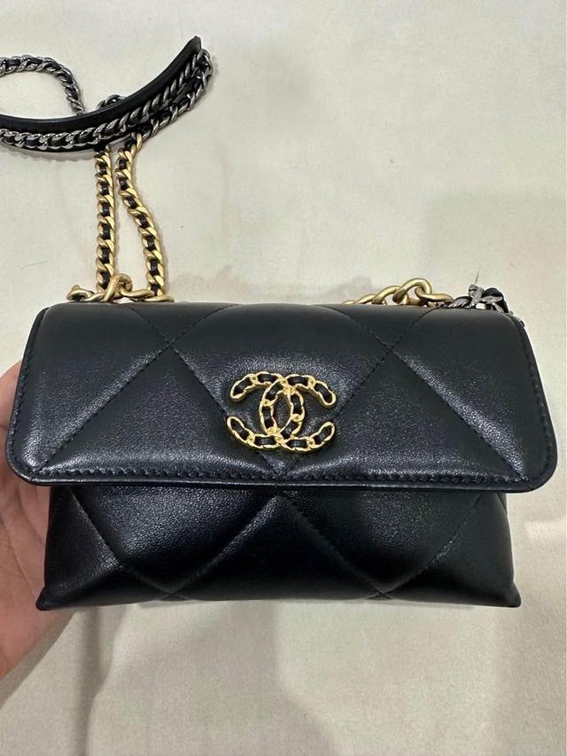 Chanel 19 Belt Bag  อุปกรณ์ครบ 1